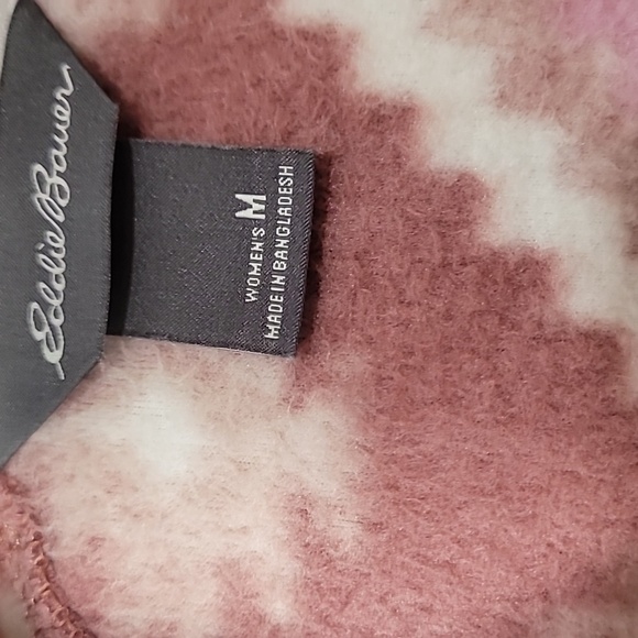 Eddie Bauer Fleece - Pullover - Quest clay color, light pink, and white - Picture 14 of 16